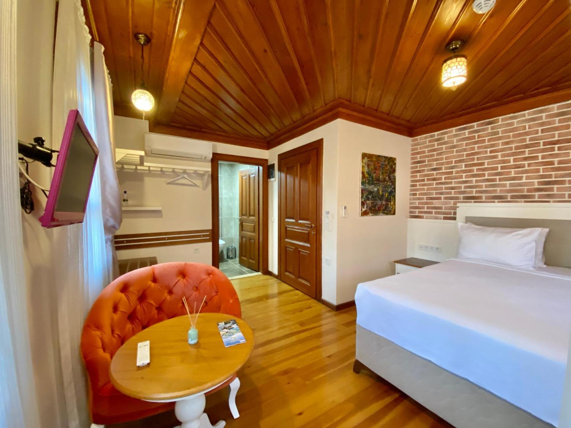 Kervan Hotel Antalya Exterior foto